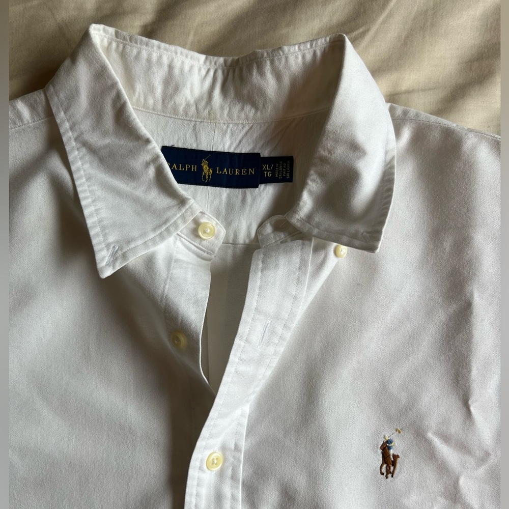 Polo long sleeve button down